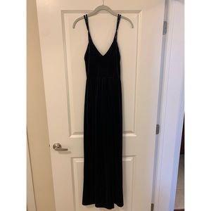Lulu’s Velvet Dress